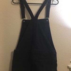 Fashion nova overalls